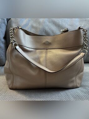 Authentic Coach Lexy Shoulder Bag in Metallic Platinum